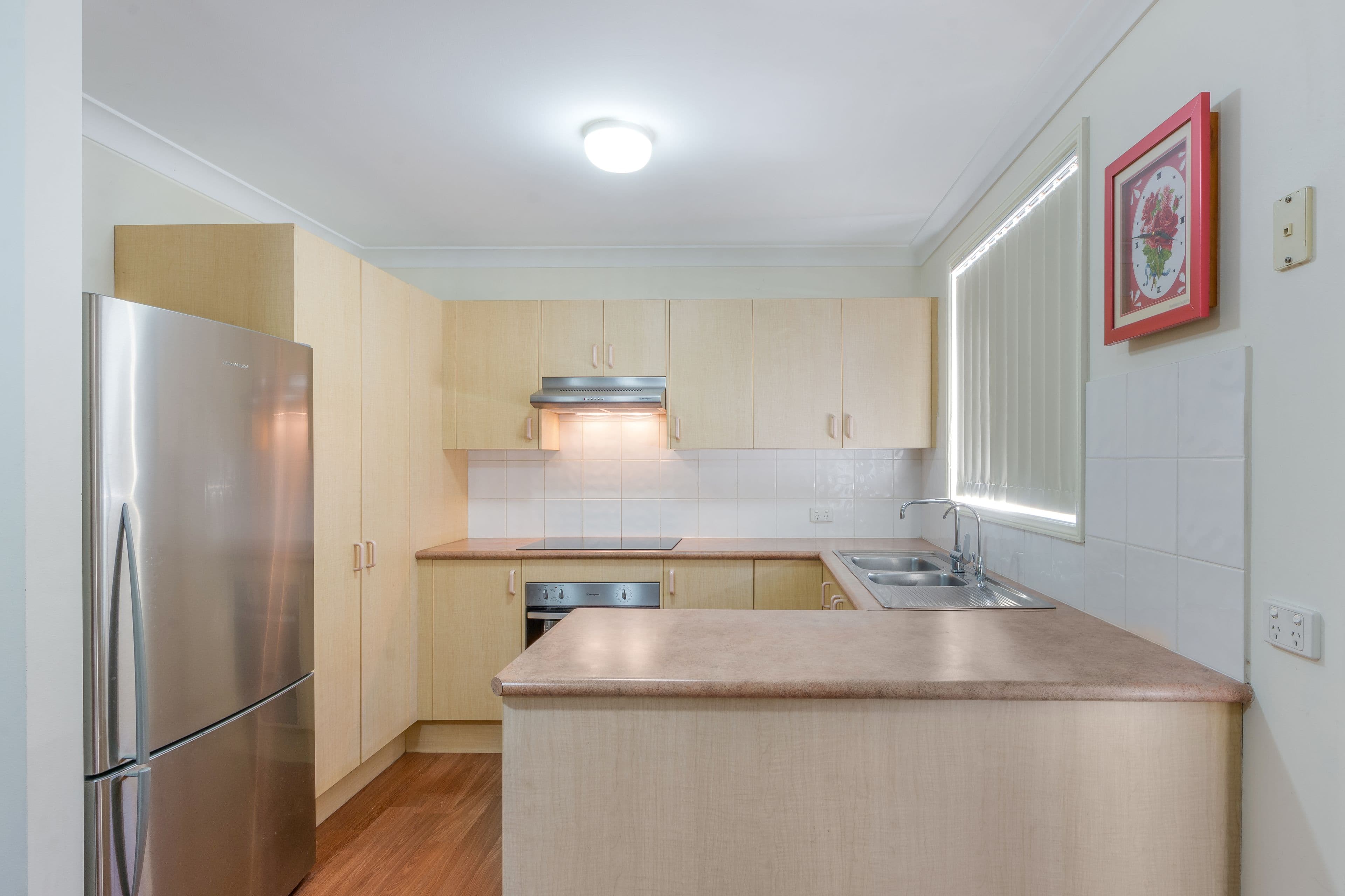 15 Cadogan Road, Macquarie Fields NSW 2564, Macquarie Fields - Thumbnail 2
