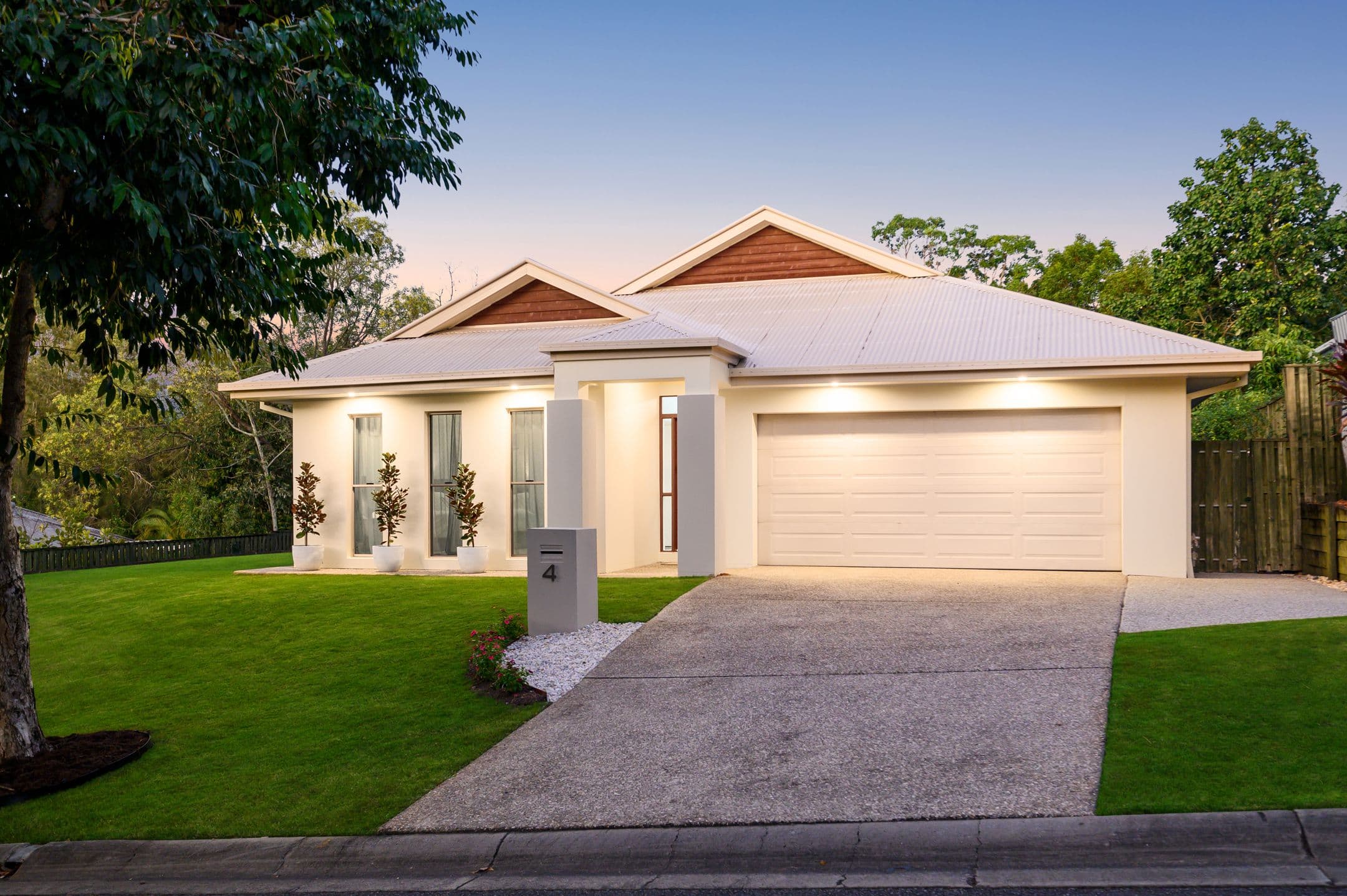 4 Seawind Road, Coomera Waters QLD 4209, Coomera - Thumbnail 2