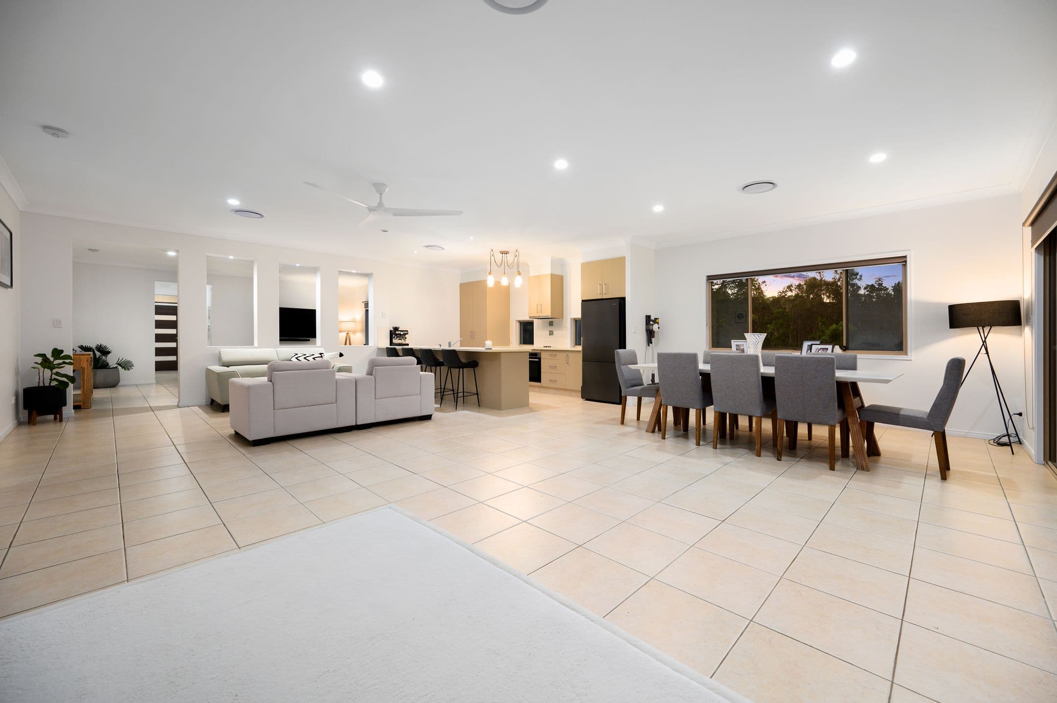 4 Seawind Road, Coomera Waters QLD 4209, Coomera - Thumbnail 6