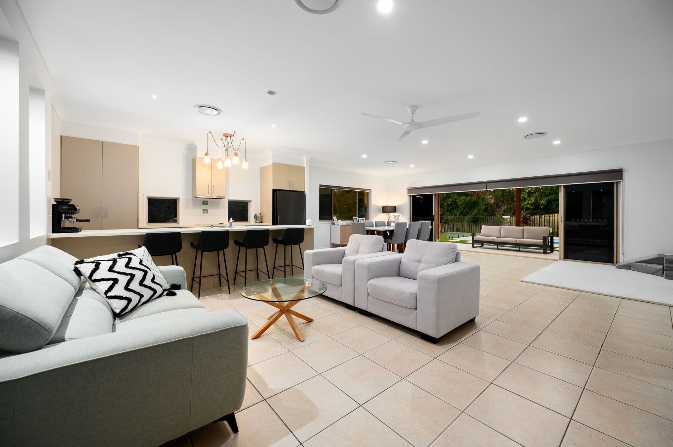 4 Seawind Road, Coomera Waters QLD 4209, Coomera - Thumbnail 7
