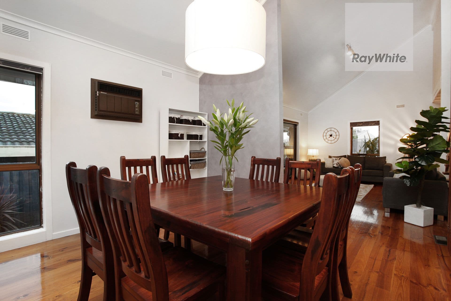 25/152 Surf Parade, Broadbeach - Thumbnail 7