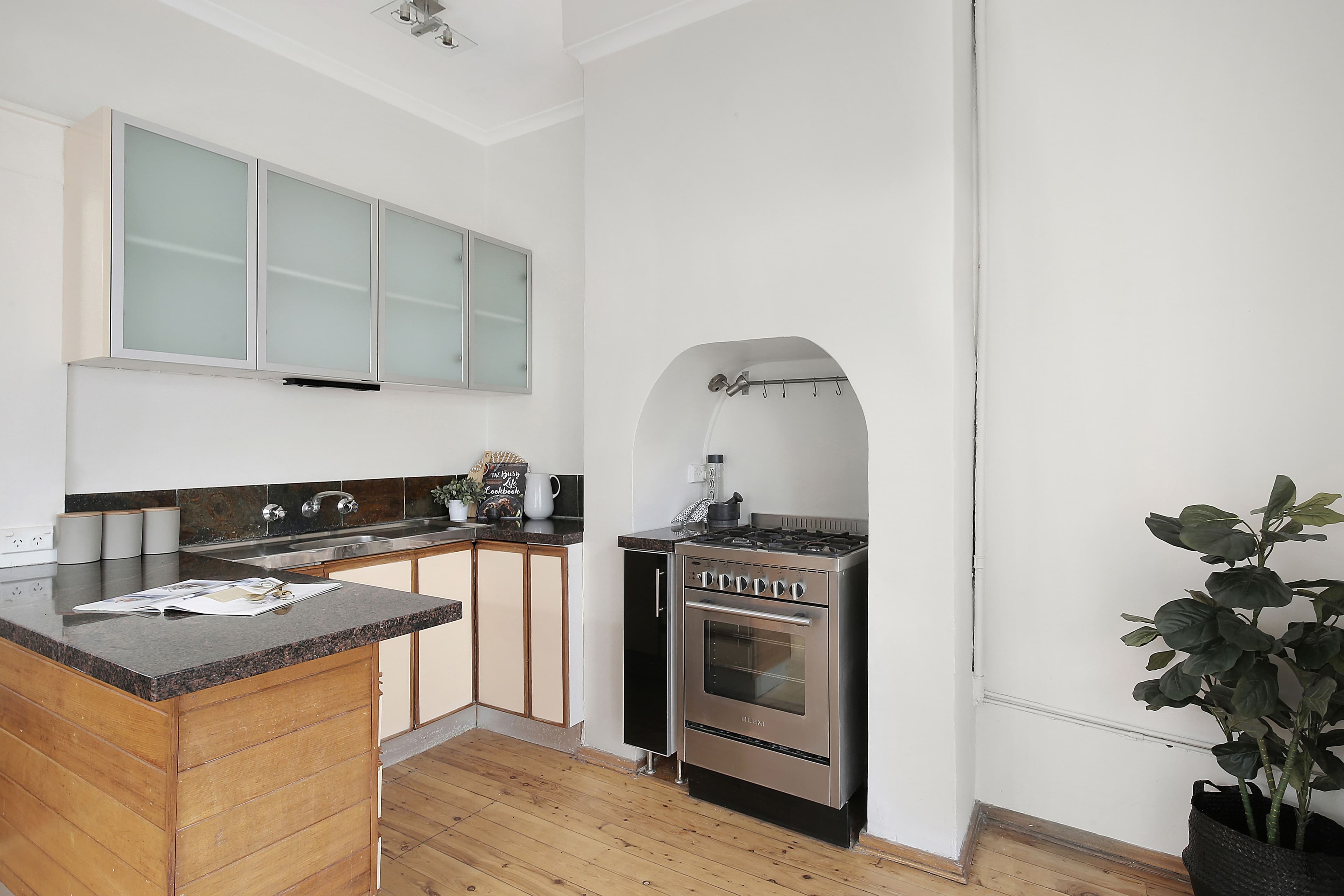 156 Wilson Street, Newtown - Thumbnail 4