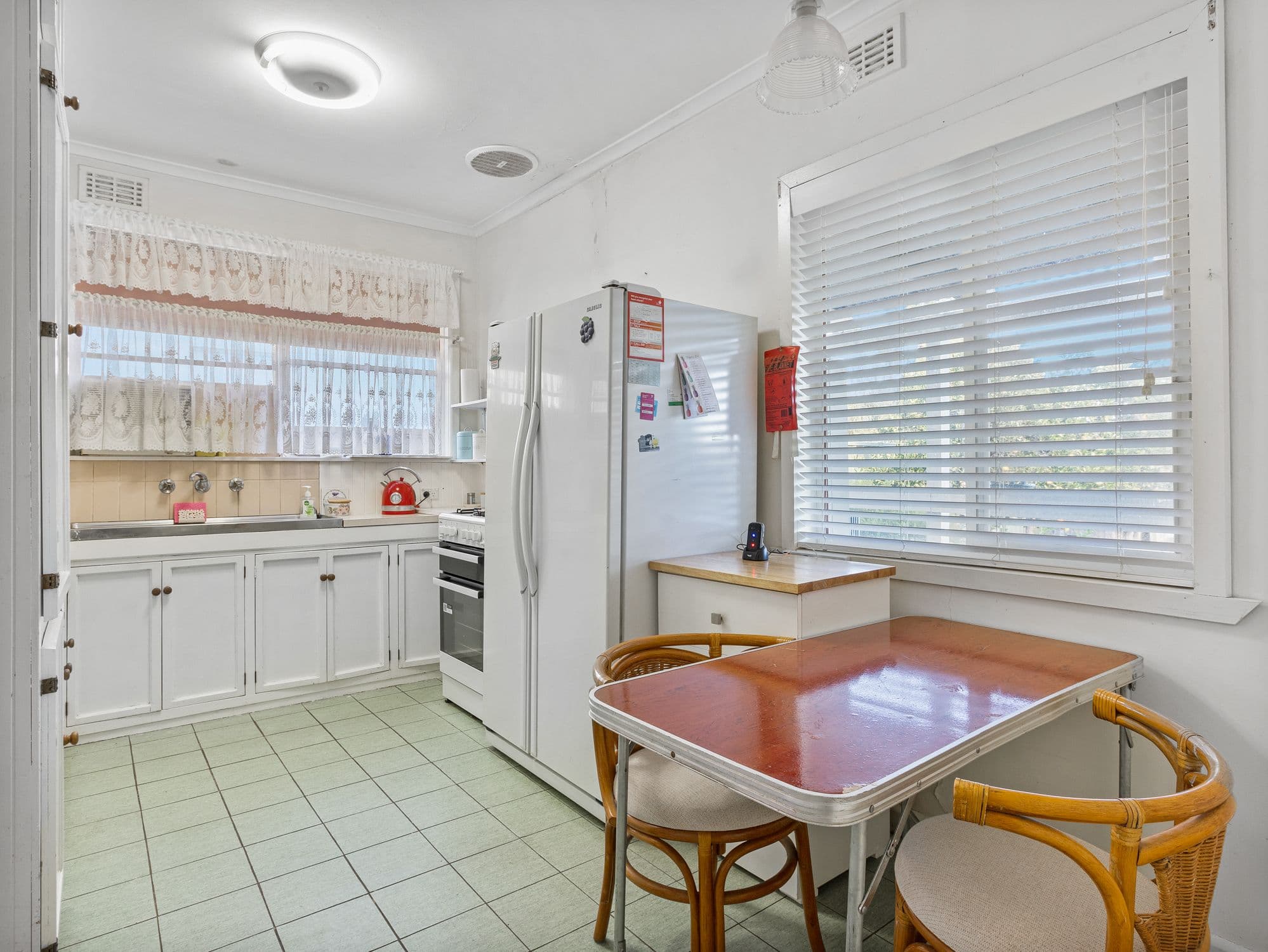 6 Elizabeth Street, Euroa VIC 3666, Euroa - Thumbnail 2