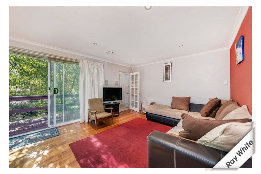 102 Caley Crescent, NARRABUNDAH ACT 2604, Narrabundah - Thumbnail 5