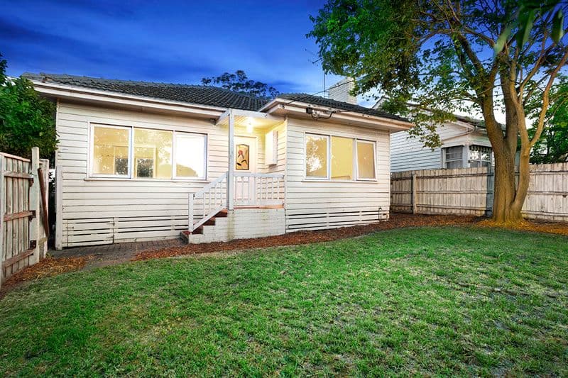 34 Macrina Street, Oakleigh East VIC 3166, Oakleigh East - Image 1