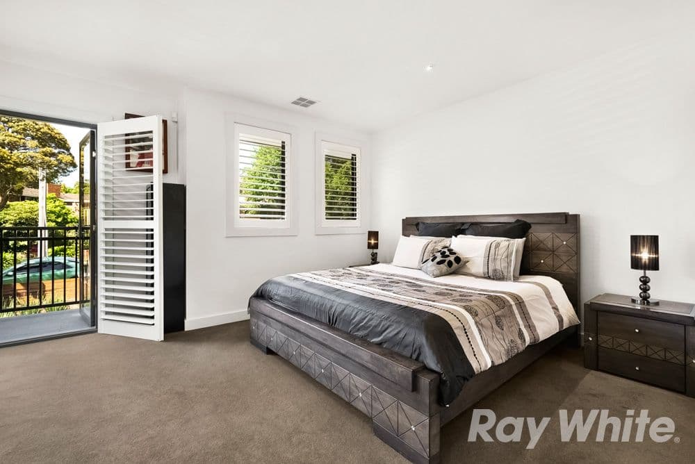 35 Lemana Crescent, Mount Waverley VIC 3149, Mount Waverley - Thumbnail 4