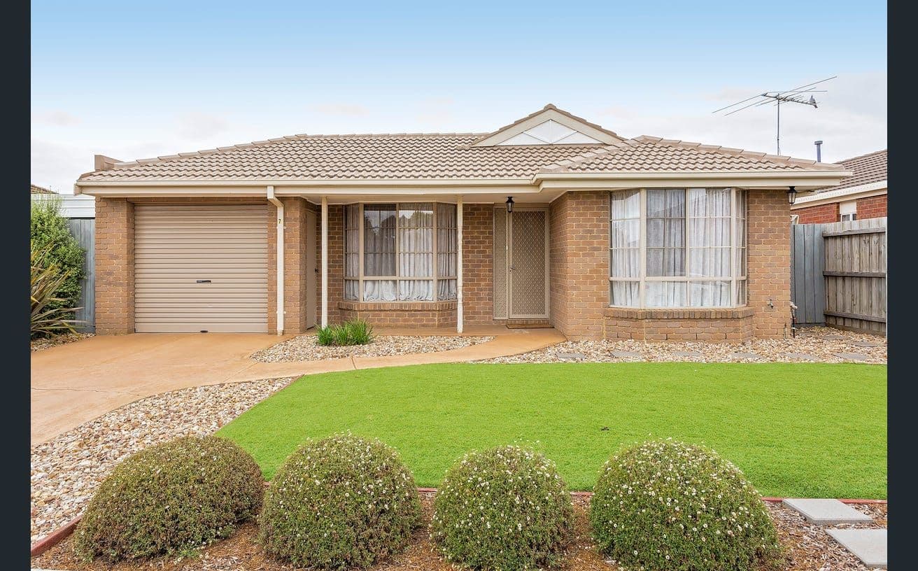 7 Lorraine Close, Hoppers Crossing VIC 3029, Hoppers Crossing - Image 1