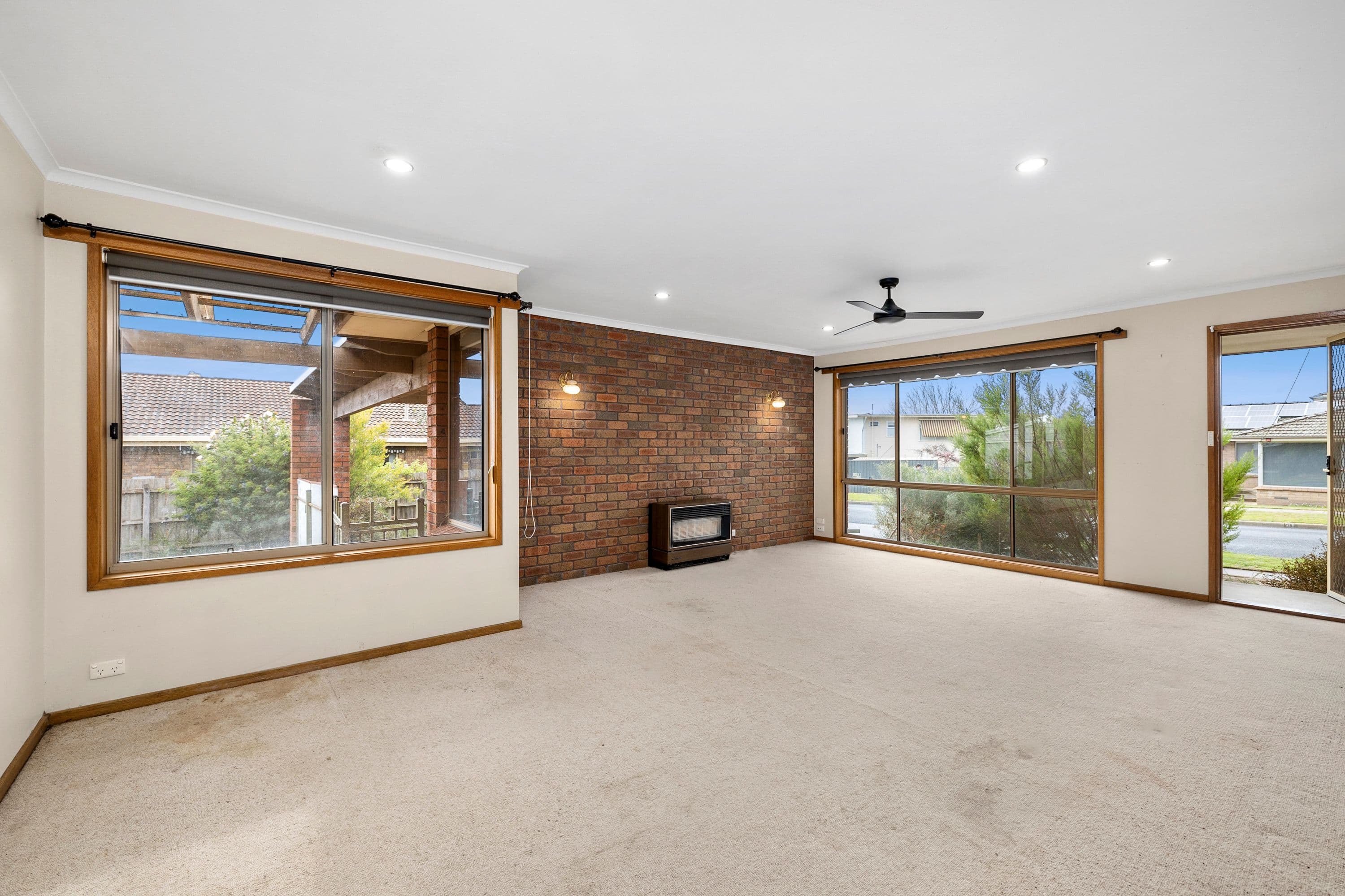 40 Hucker Street, Ararat VIC 3377, Ararat - Thumbnail 5