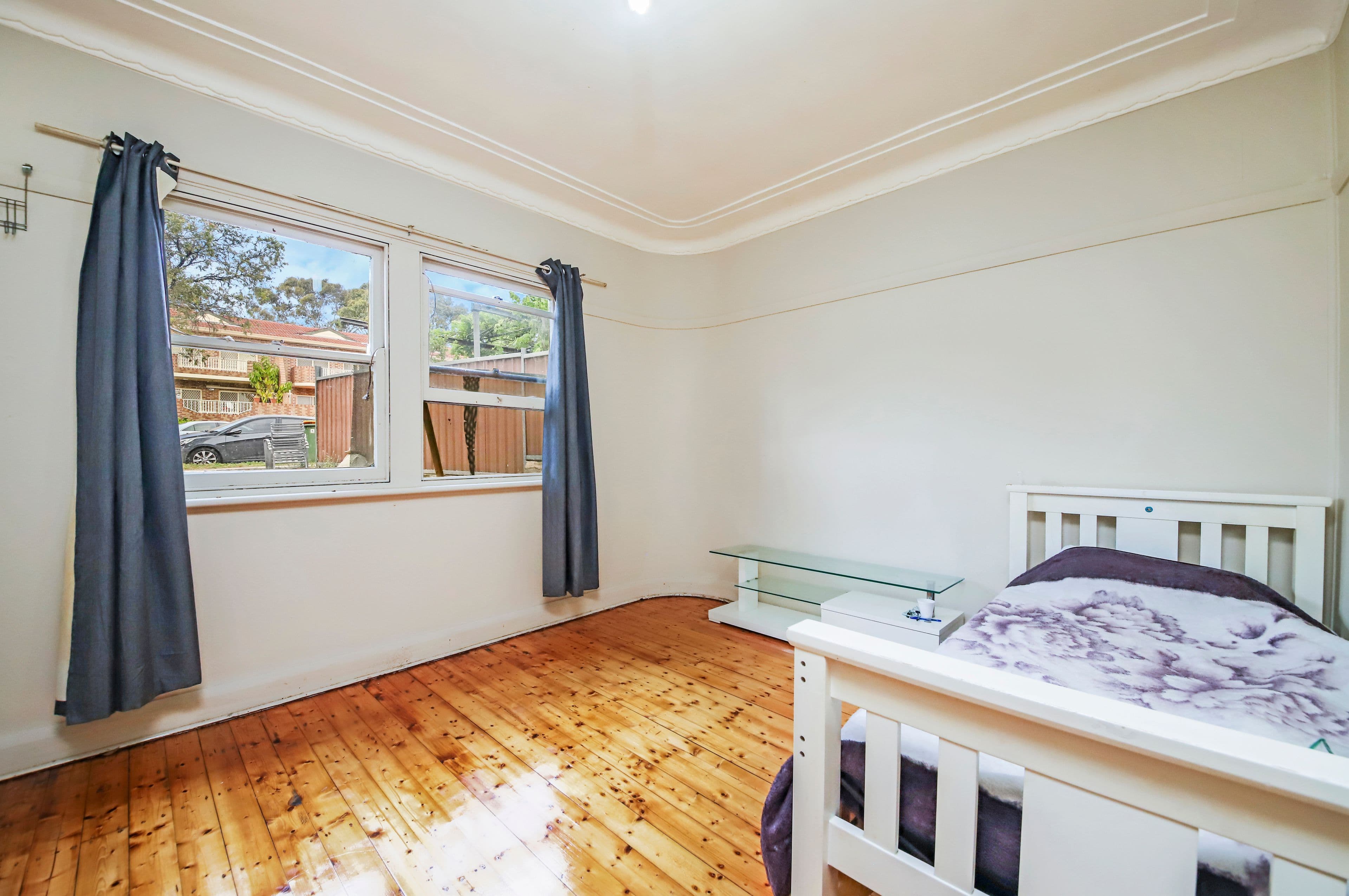 2 Dellwood Street, Bankstown - Thumbnail 3