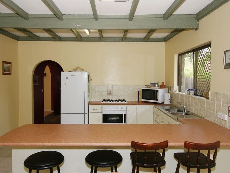 73 Willcock Street, FERNDALE WA 6148, Manor Lakes - Thumbnail 4