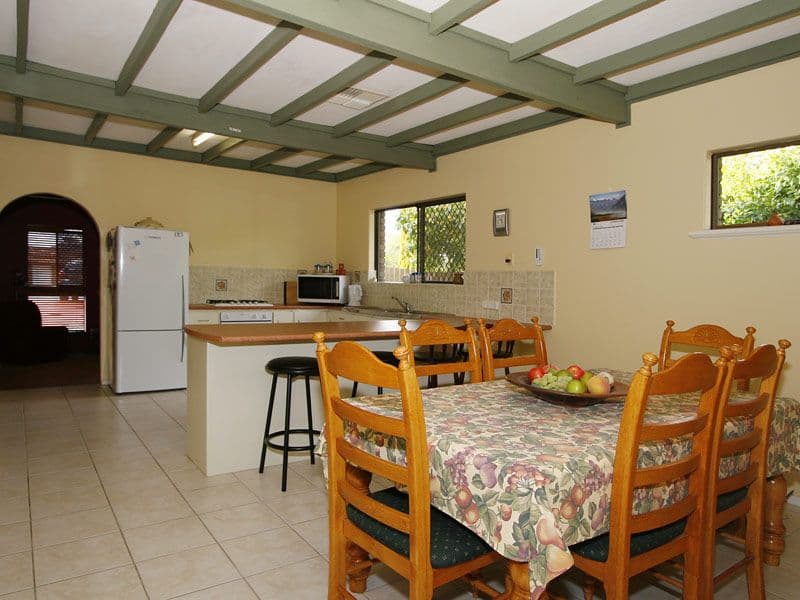 73 Willcock Street, FERNDALE WA 6148, Manor Lakes - Thumbnail 7