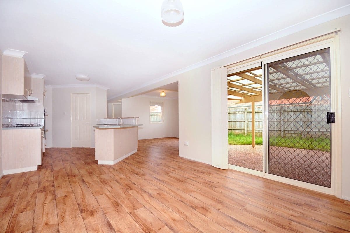 21 Hennenlotter Court, KEARNEYS SPRING QLD 4350, Kearneys Spring - Thumbnail 2