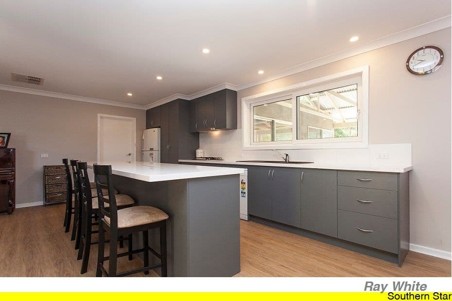 11 Angorra Road, Mount Nasura WA 6112, Mount Nasura - Thumbnail 4