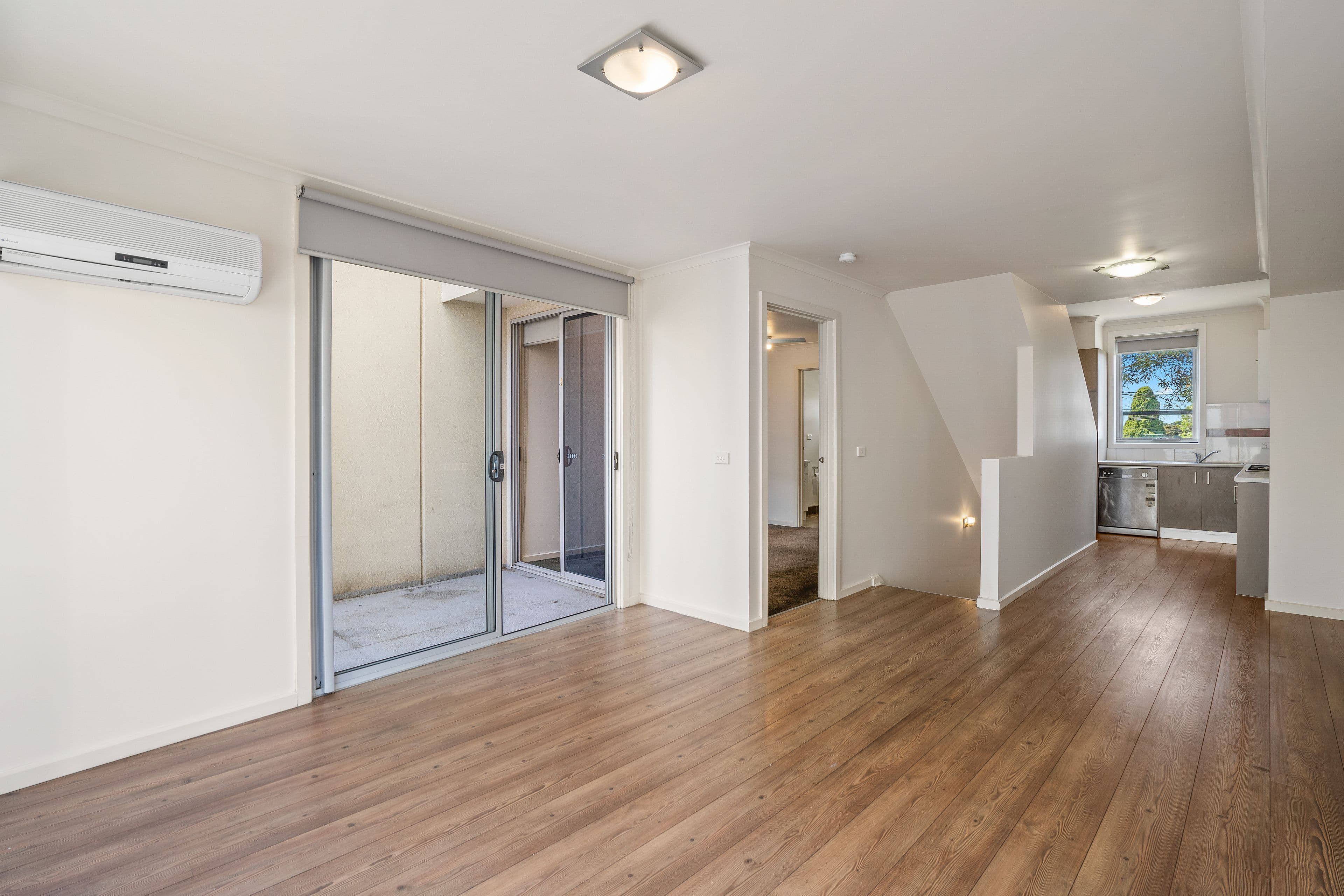 1131 Plenty Road, Bundoora VIC 3083, Bundoora - Thumbnail 2