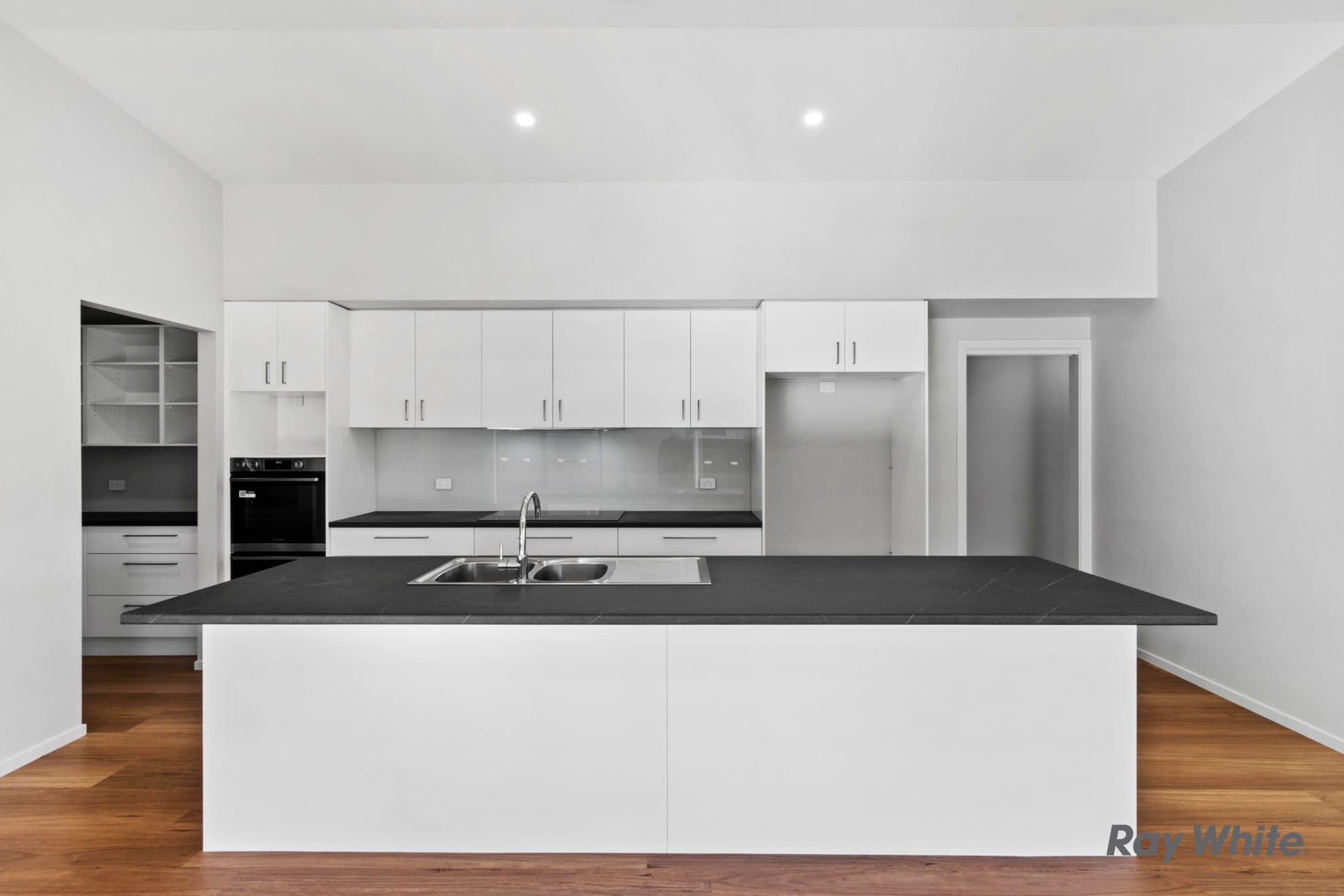 6 Brooke Way, Sunshine Bay NSW 2536, Sunshine Bay - Thumbnail 2