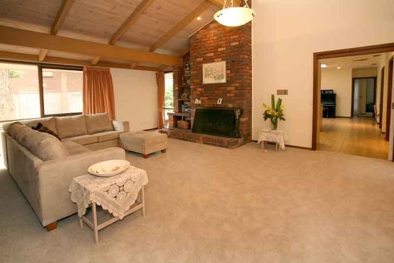 14 Donald Road, WHEELERS HILL VIC 3150, Wheelers Hill - Thumbnail 4