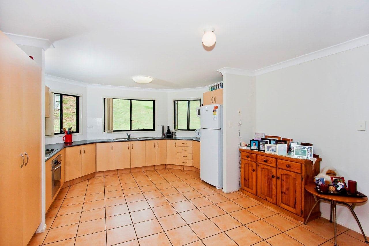 14 Kildare Drive, BANORA POINT NSW 2486, Banora Point - Thumbnail 2