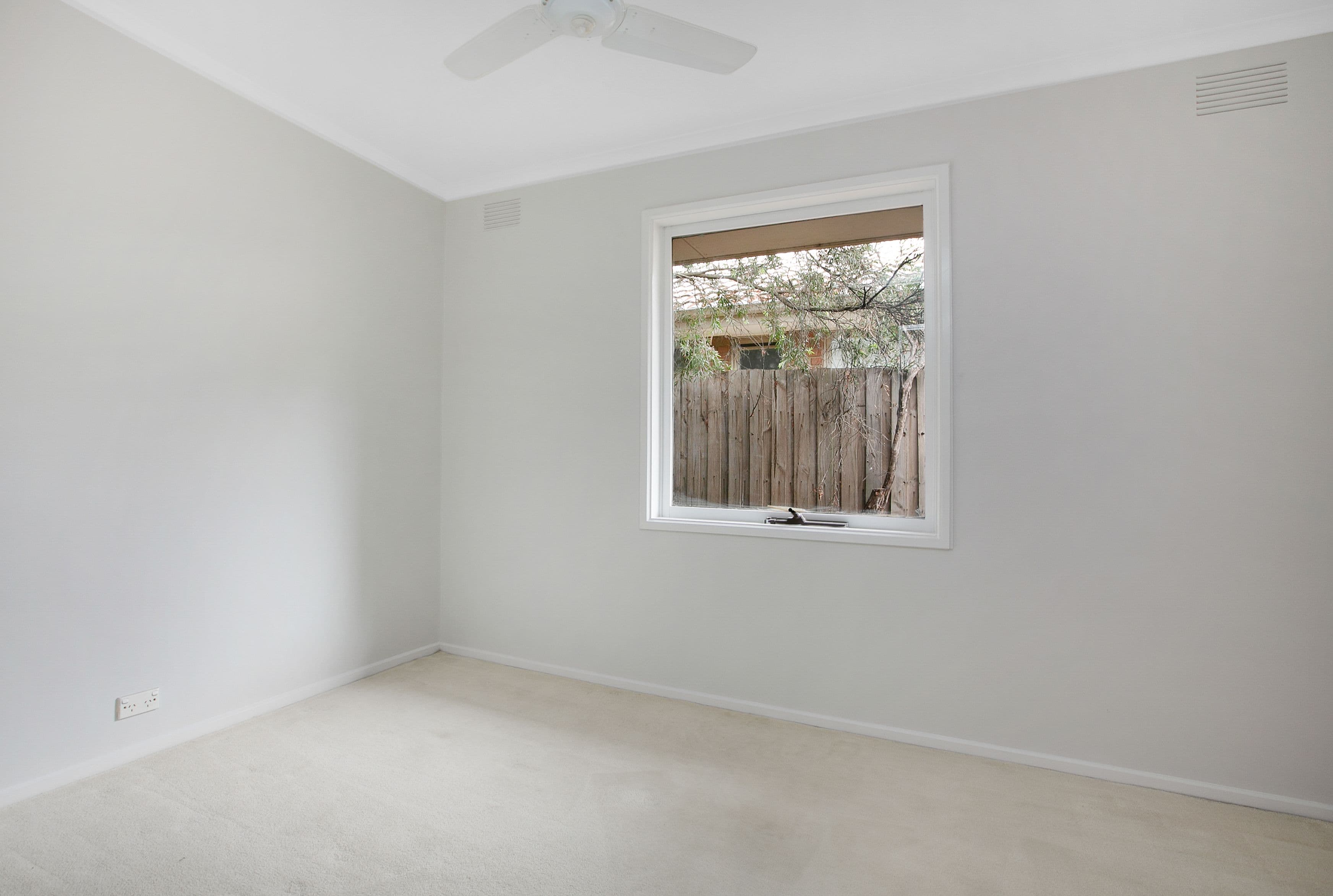 18 Mockridge Drive, Mill Park VIC 3082, Mill Park - Thumbnail 6