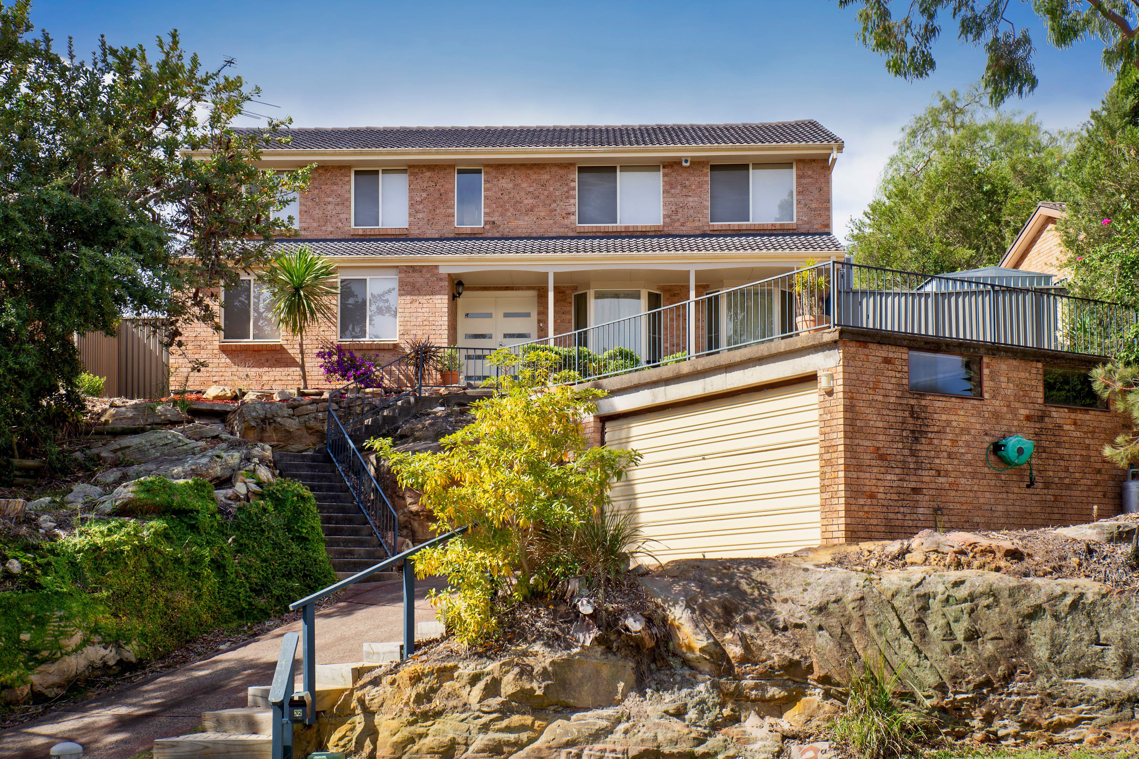 32 Hall Drive, Menai - Image 1