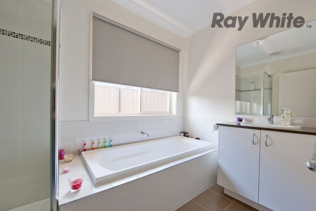 12 Blair Road, DERRIMUT VIC 3030, Derrimut - Thumbnail 3