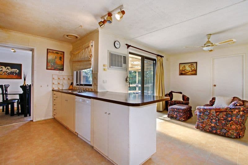 8 OAKTREE Road, CROYDON NORTH VIC 3136, Croydon North - Thumbnail 6
