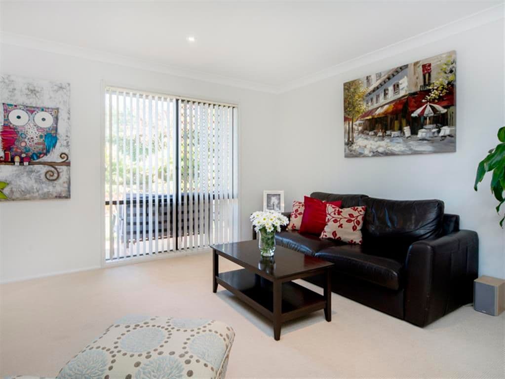 21 Hatutu Street, PACIFIC PINES QLD 4211, Pacific Pines - Thumbnail 5