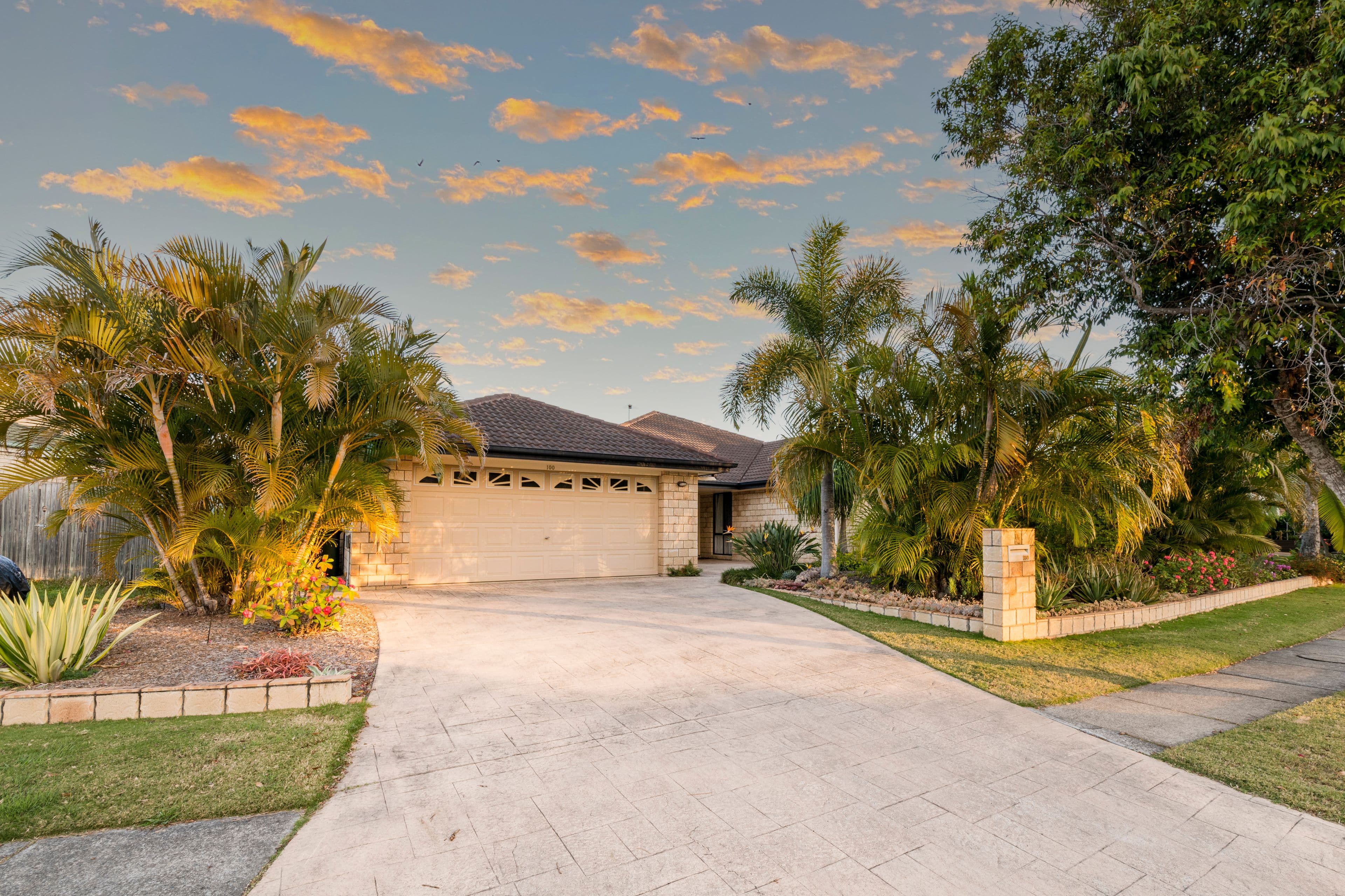 100 Glenfield Street, Parkinson QLD 4115, Parkinson - Image 1