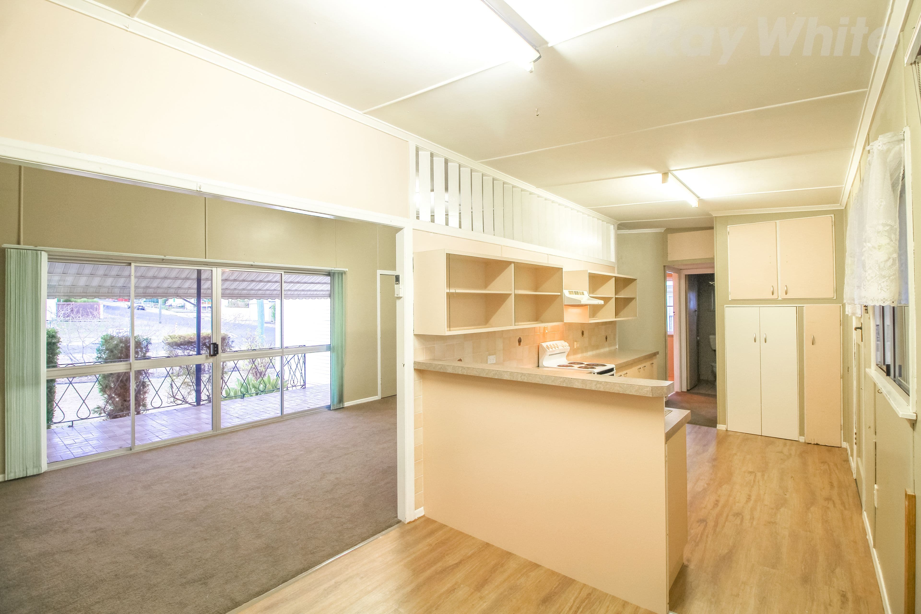 11 Gomer Street, Booval QLD 4304, Booval - Thumbnail 2