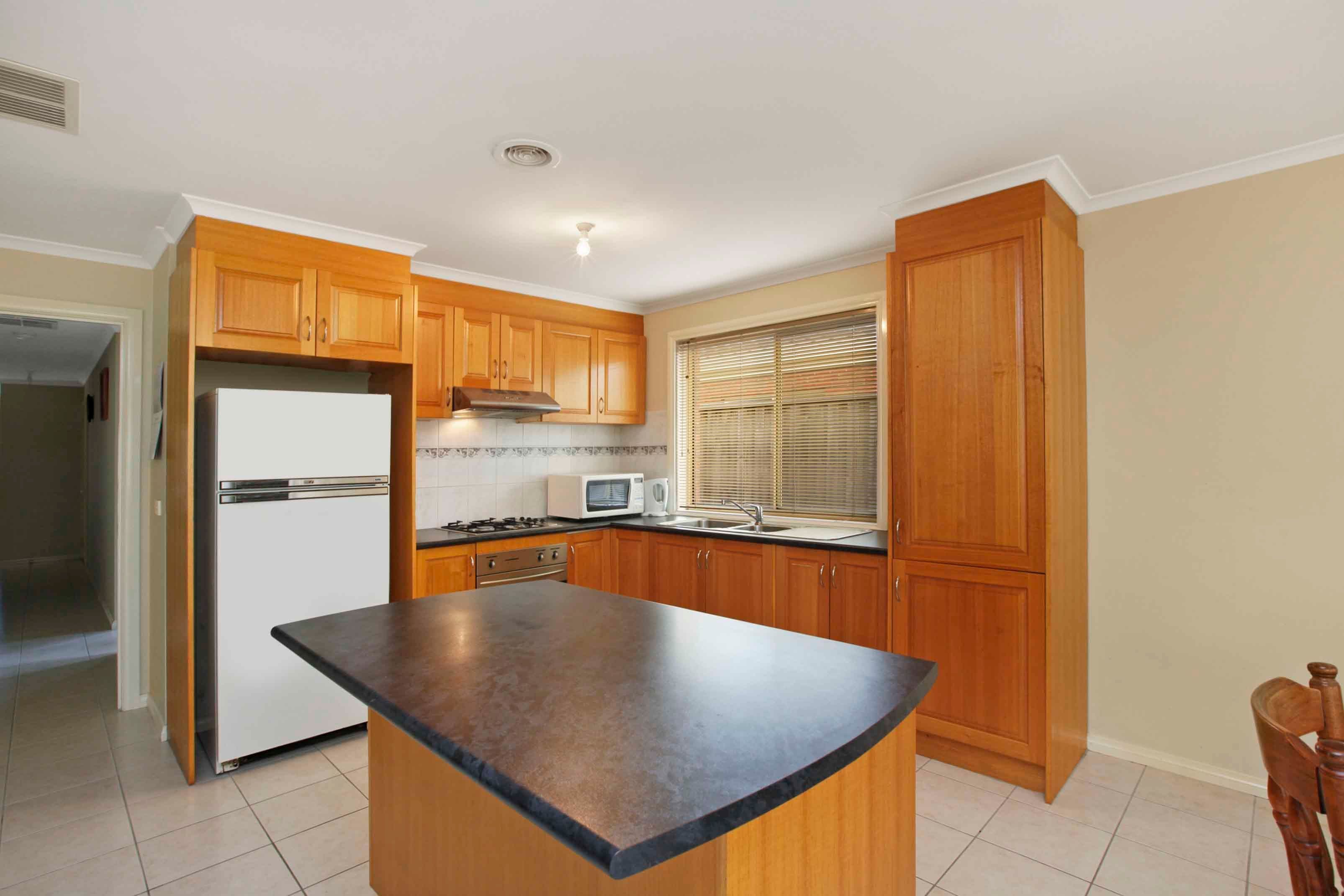 21 and 23 Featherpark Terrace, South Morang VIC 3752, South Morang - Thumbnail 3