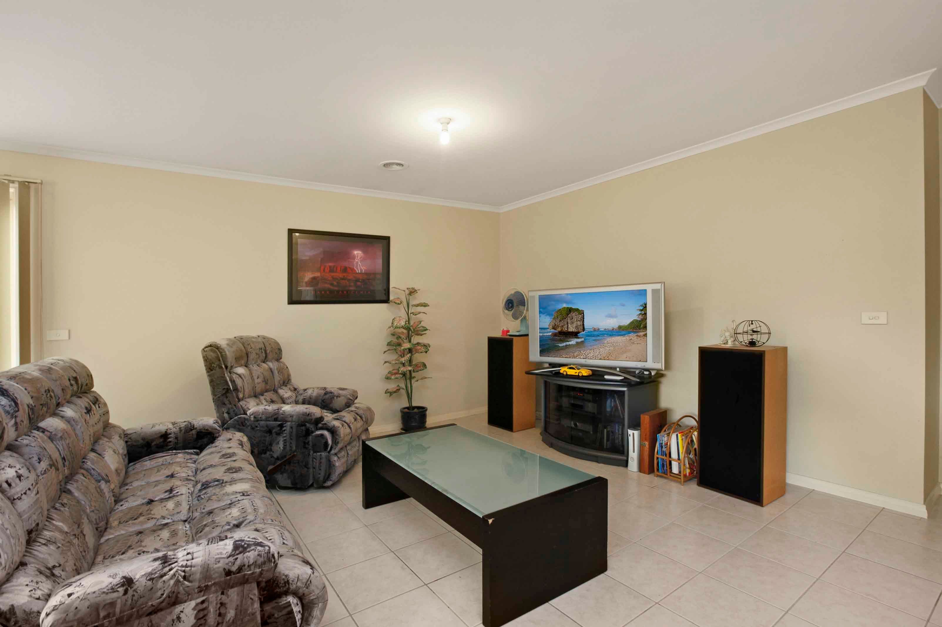 21 and 23 Featherpark Terrace, South Morang VIC 3752, South Morang - Thumbnail 5