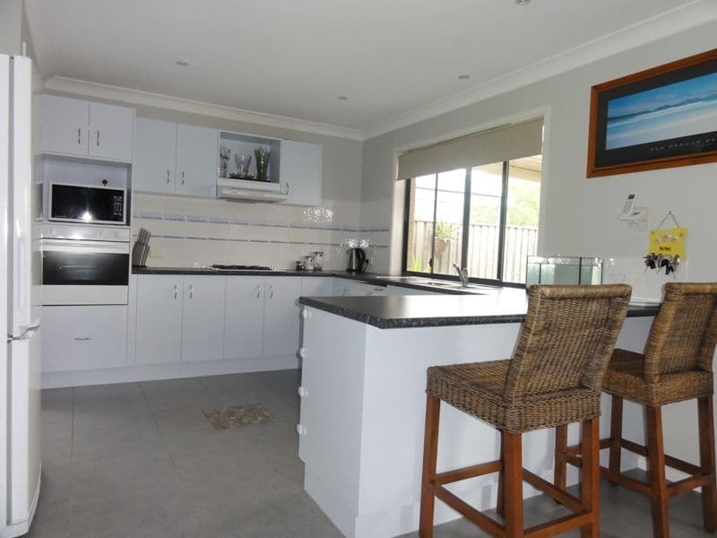 13 Oakwood Place, HORSLEY NSW 2530, Horsley - Thumbnail 2