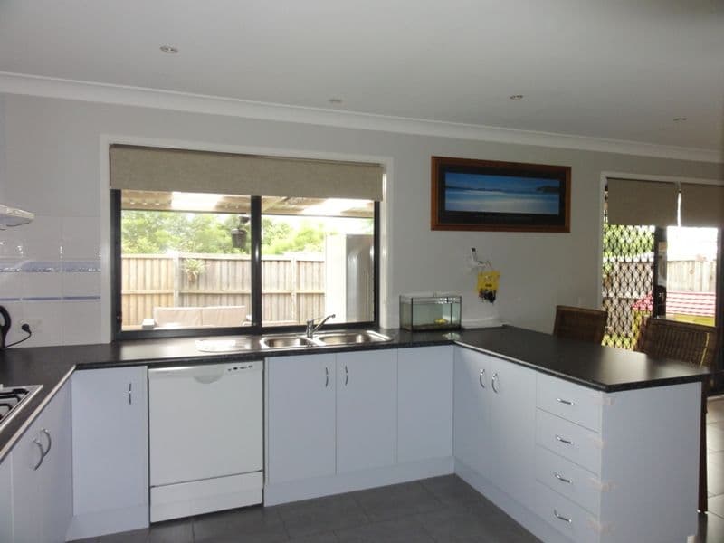 13 Oakwood Place, HORSLEY NSW 2530, Horsley - Thumbnail 3