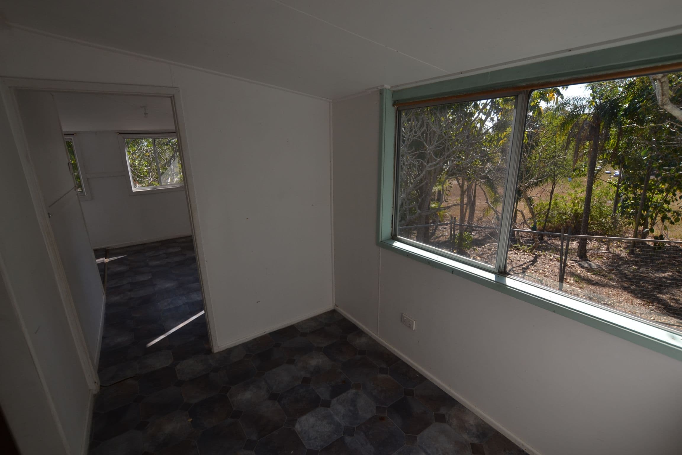 52 William Street, Emu Park QLD 4710, Emu Park - Thumbnail 5