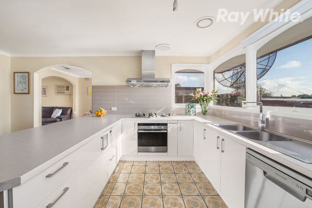140 Greenhills Road, Bundoora VIC 3083, Bundoora - Thumbnail 3