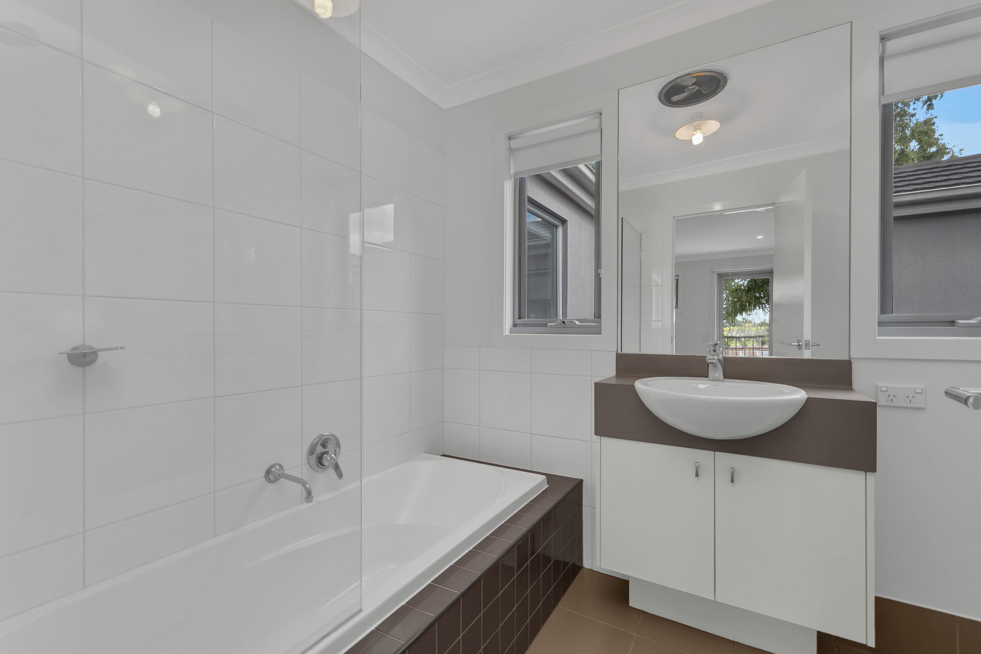 6 Amiens Green, South Morang VIC 3752, South Morang - Thumbnail 6