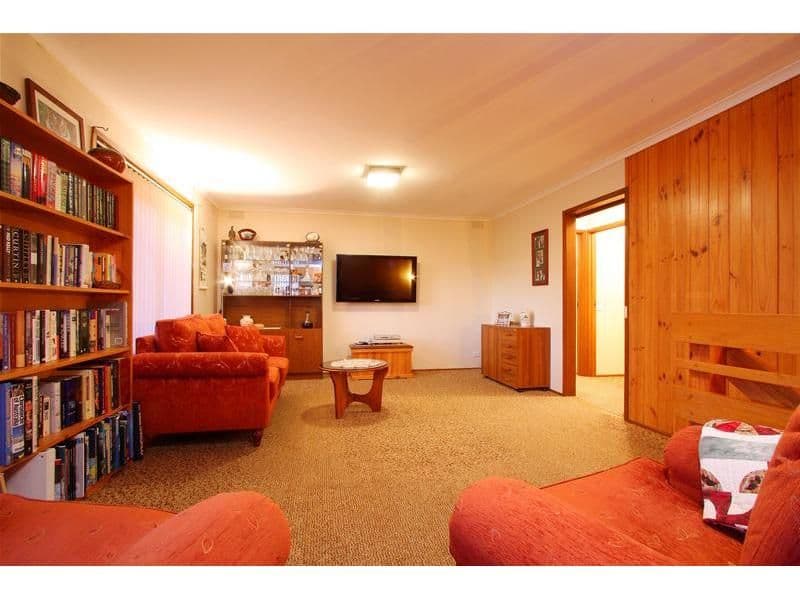 175 Greenwood Drive, BUNDOORA VIC 3083, Bundoora - Thumbnail 3