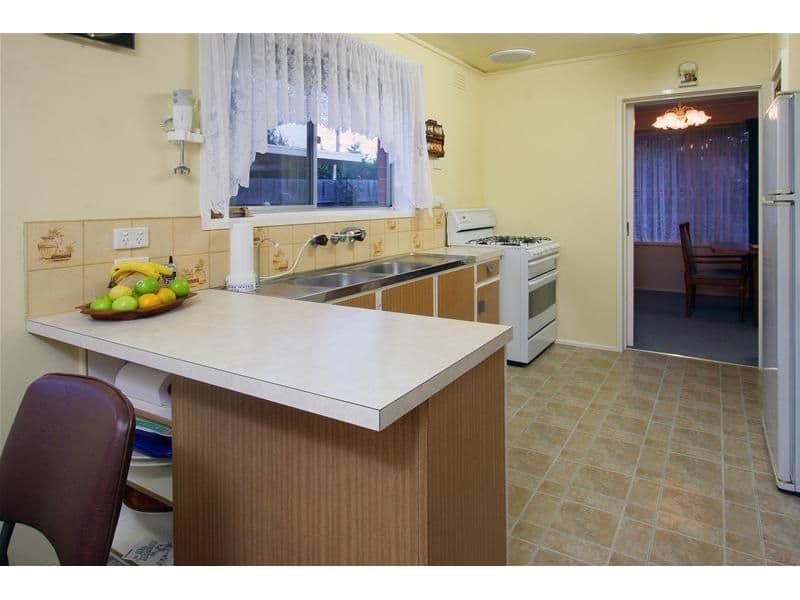175 Greenwood Drive, BUNDOORA VIC 3083, Bundoora - Thumbnail 5