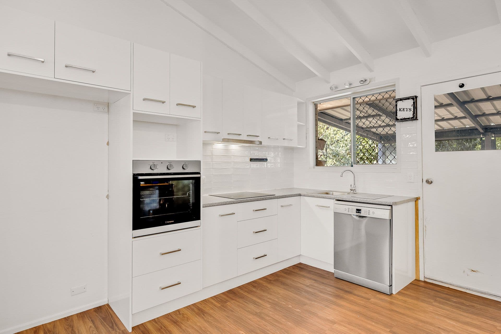 9 Marwedel Street, Kearneys Spring QLD 4350, Kearneys Spring - Thumbnail 3