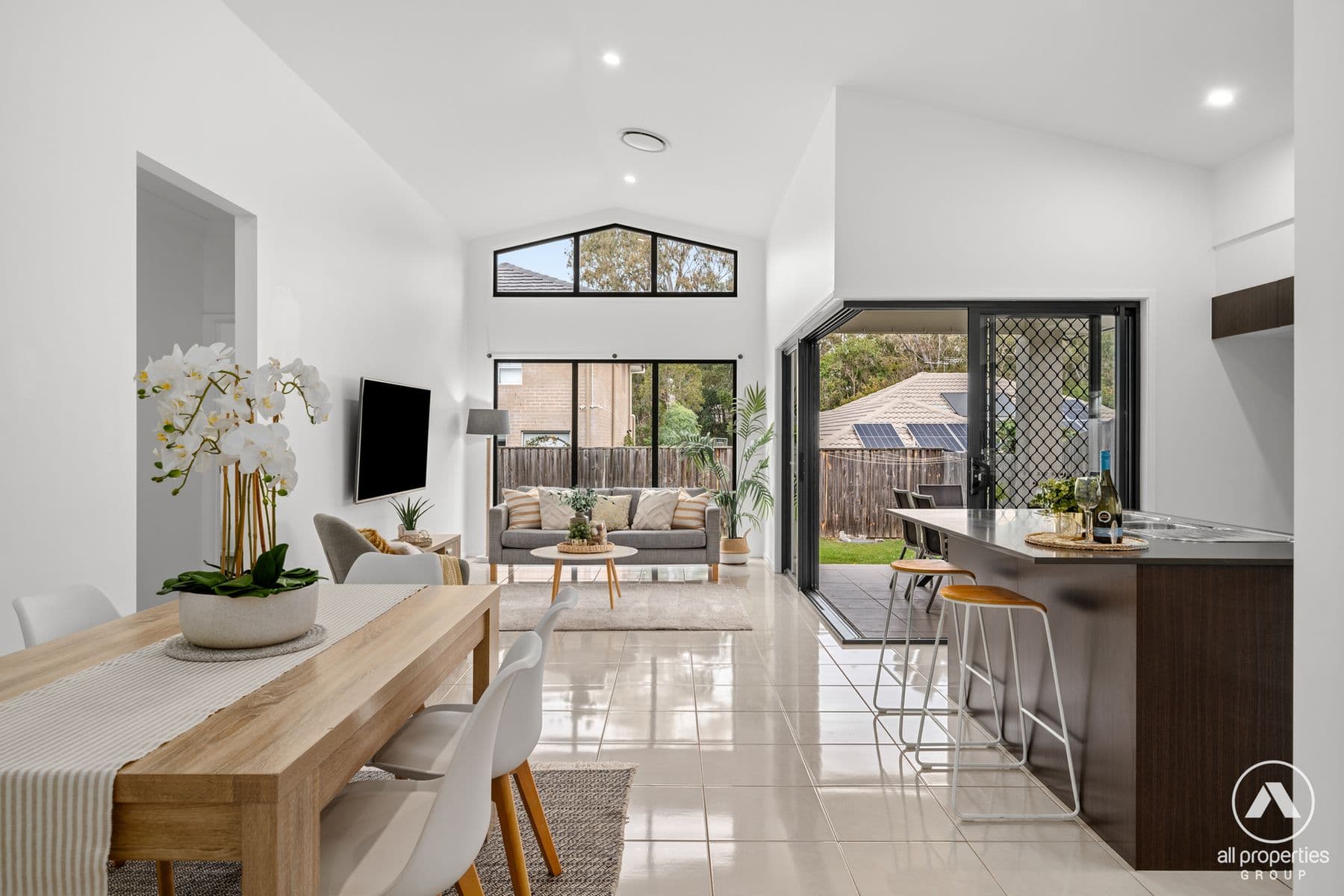 14 Derby Street, Heathwood QLD 4110, Heathwood - Thumbnail 2