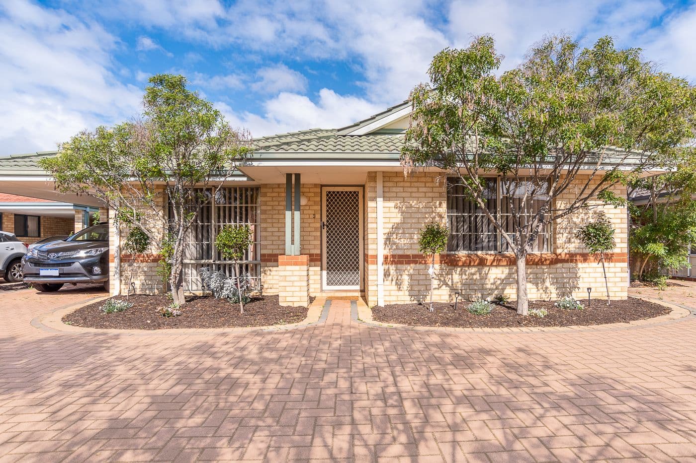 21 Hogarth Street, Cannington WA 6107, Cannington - Thumbnail 2
