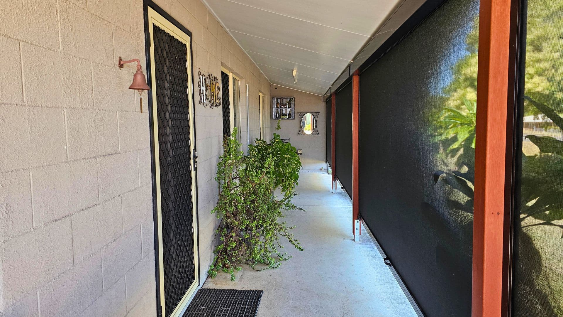 75 Barrow Street, Gayndah QLD 4625, Gayndah - Thumbnail 2