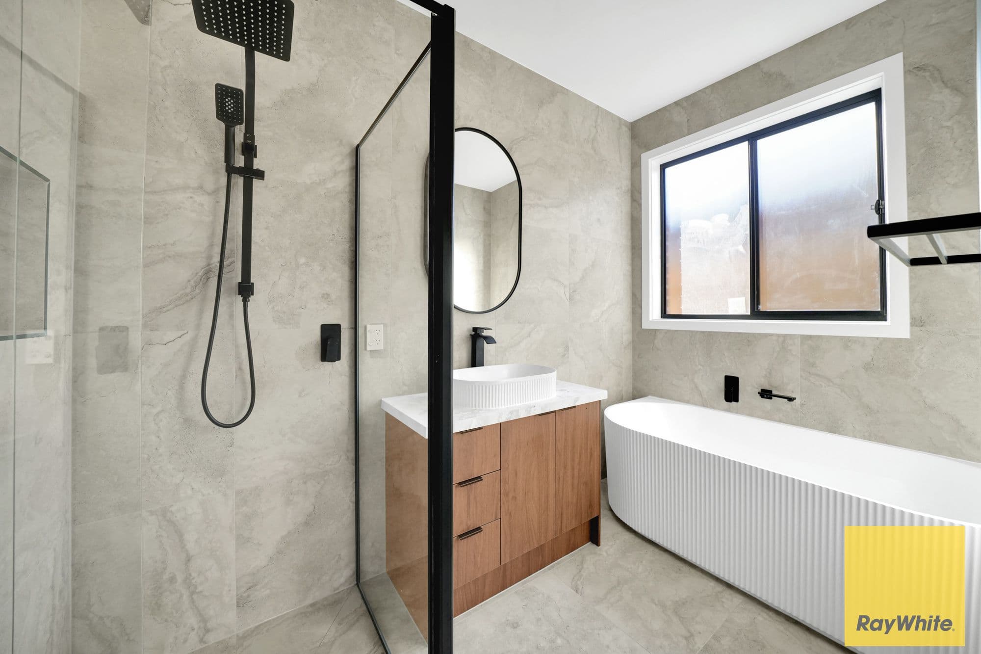 61 Truncata Drive, Tarneit VIC 3029, Tarneit - Thumbnail 4