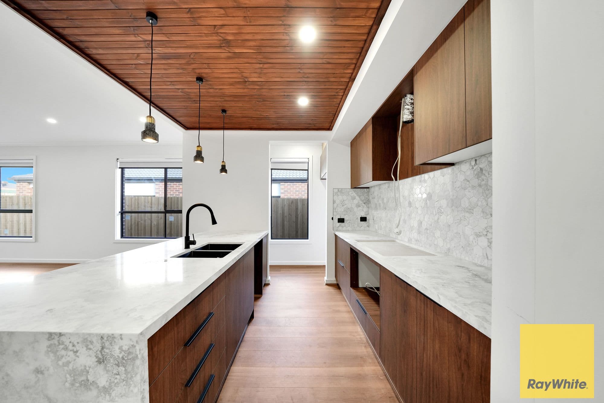61 Truncata Drive, Tarneit VIC 3029, Tarneit - Thumbnail 8