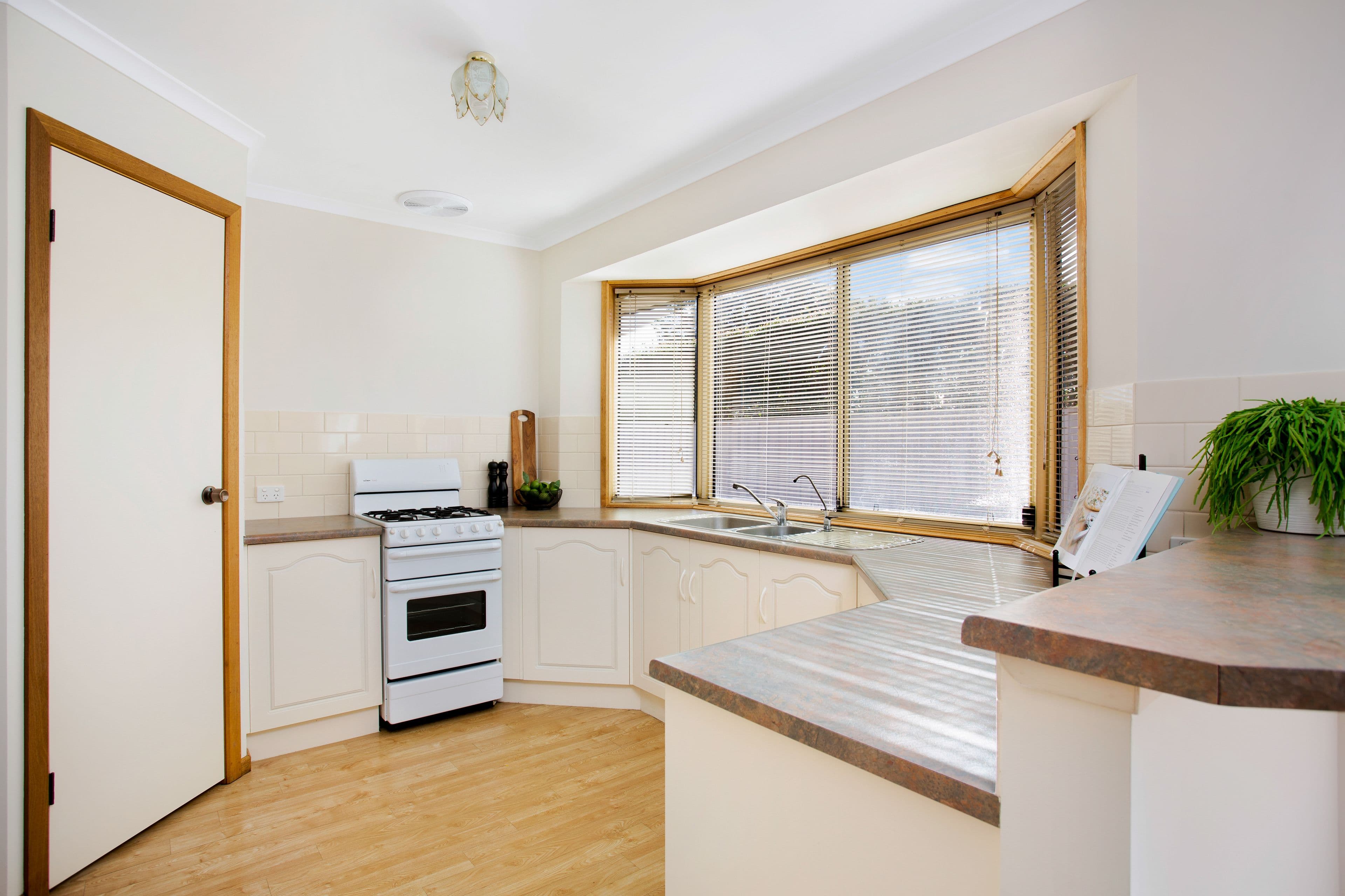 7 Ayr Street, Semaphore Park SA 5019, Semaphore Park - Thumbnail 5