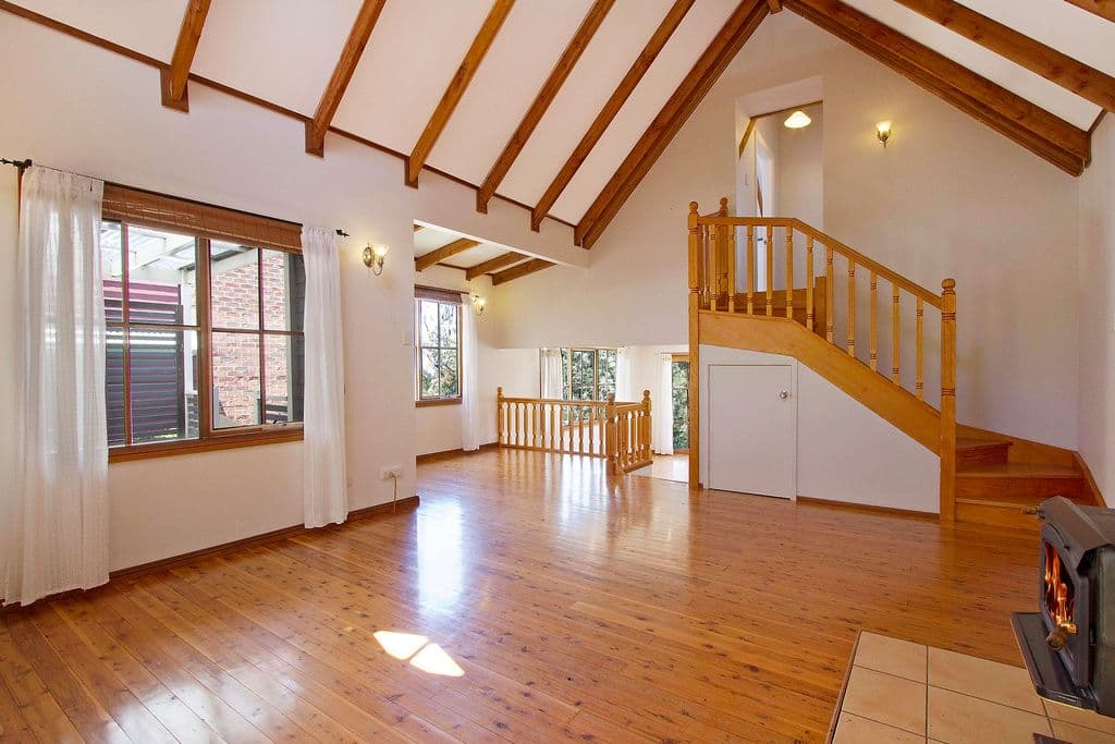 31 Rainridge Road, KURRAJONG HEIGHTS NSW 2758, Kurrajong Heights - Thumbnail 2