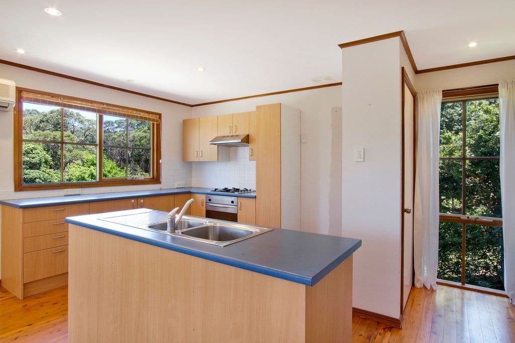 31 Rainridge Road, KURRAJONG HEIGHTS NSW 2758, Kurrajong Heights - Thumbnail 4