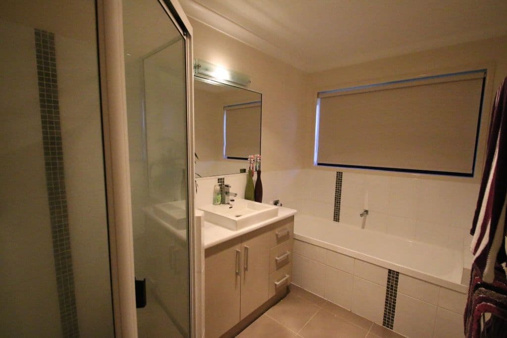 54 Kelvin Street, MONTO QLD 4630, Monto - Thumbnail 3