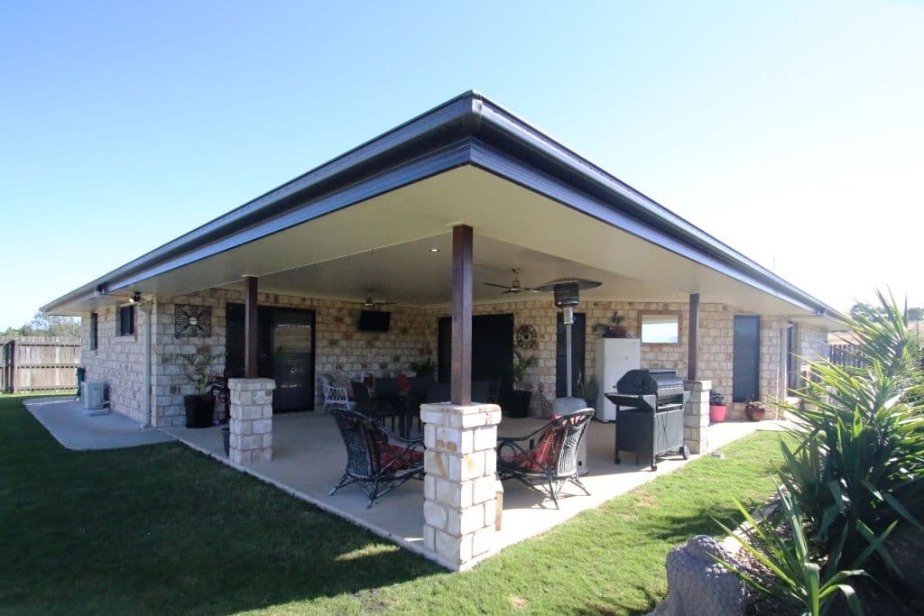 54 Kelvin Street, MONTO QLD 4630, Monto - Thumbnail 4