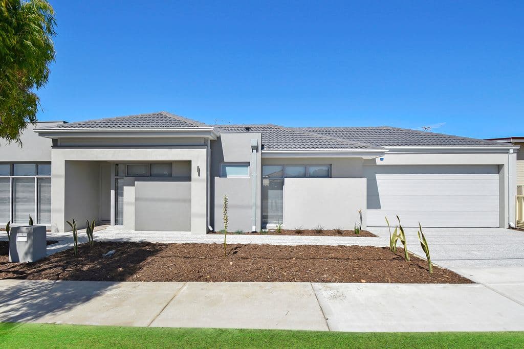 40 Stroughton Road, Westminster WA 6061, Westminster - Image 1