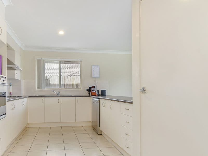 25 Moorhen Street, Coomera QLD 4209, Coomera - Thumbnail 3